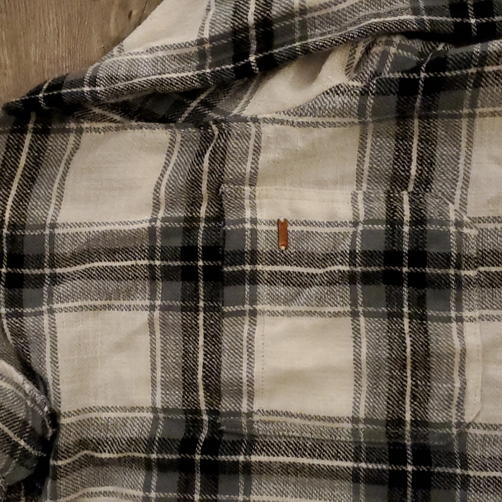 PINK Flannel - Picture 3 of 8
